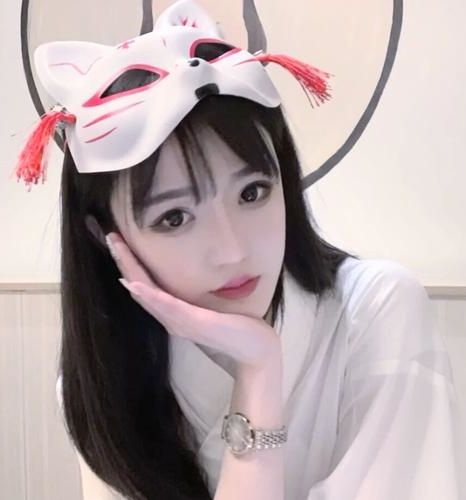 言情《被读心后成了高专团宠》 作者：半夜二更半