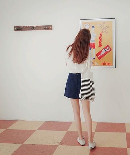 [np 完结]《被偏爱的小花妖【快穿】》作者：袖里青蛇