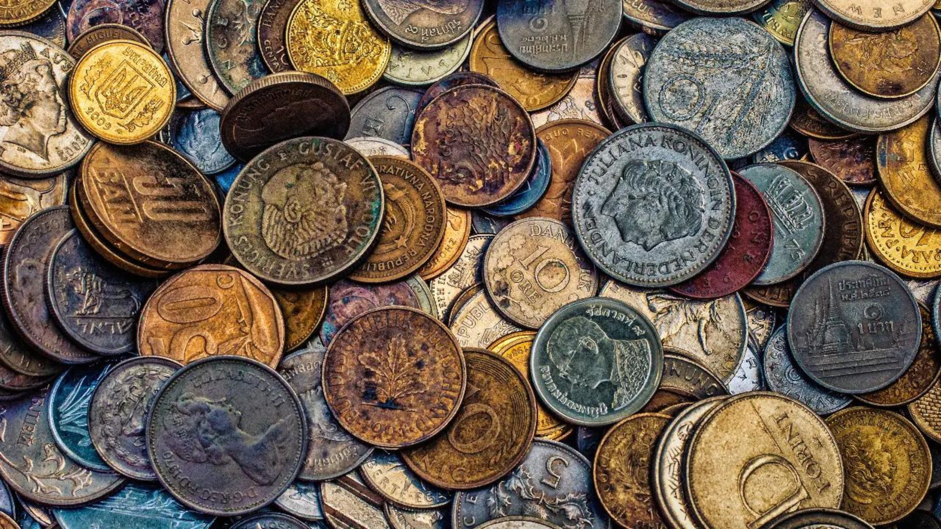 Best Auctions for Rare Currency Collectors